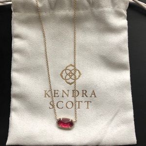 Kendra Scott Elisa pendant in Berry